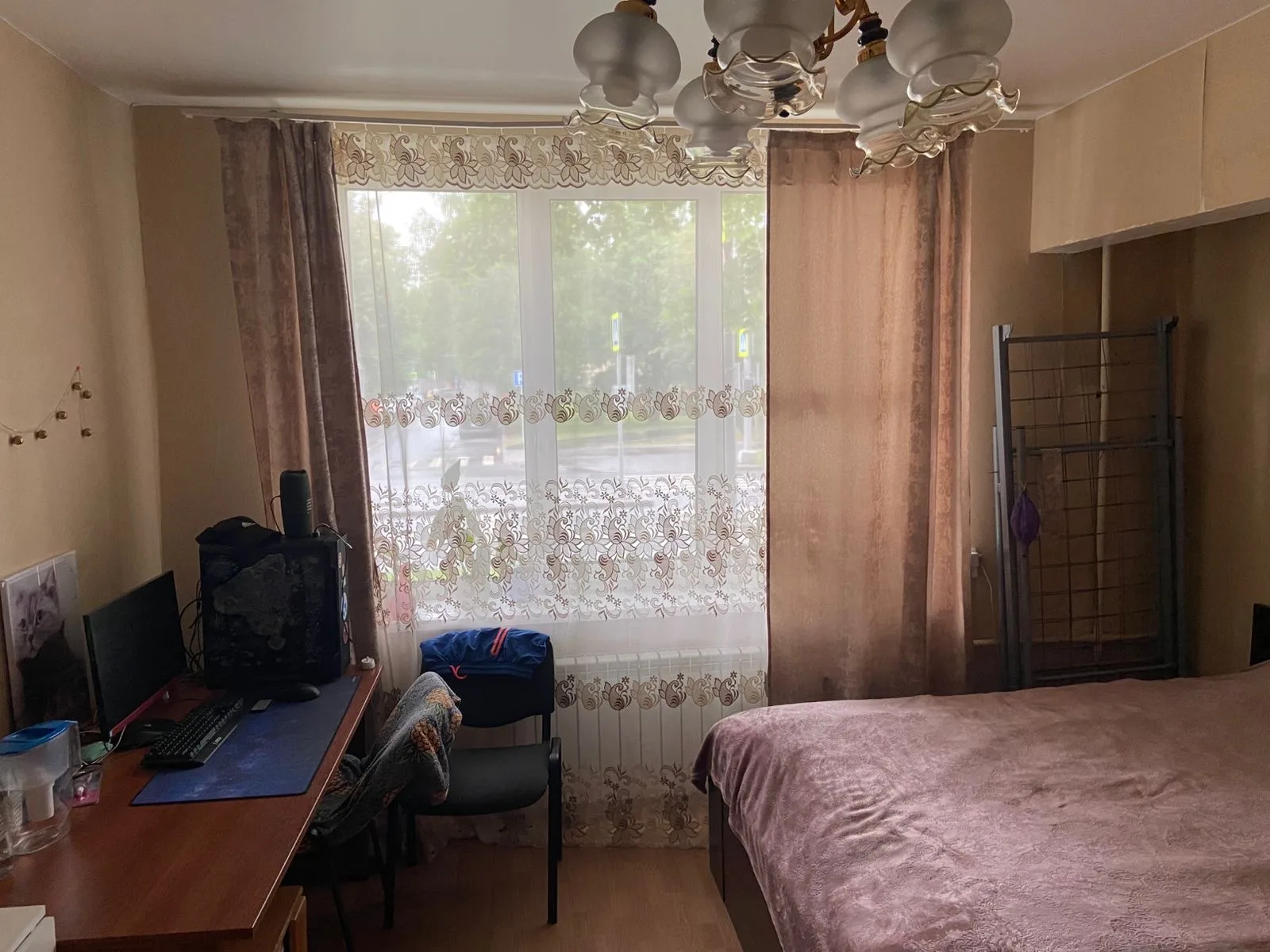 Сдам комнату курящему